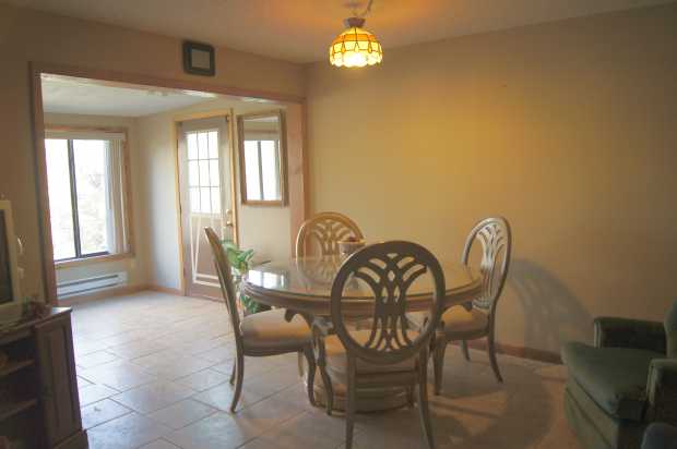 Downstairs bedroom at Caro Drive